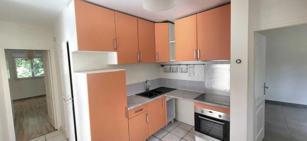 BOIS-GUILLAUME : MI 150 m² (2011) - Jardin 700 m² , 4 CH & 4 PK intérieurs - Belle opportunité !