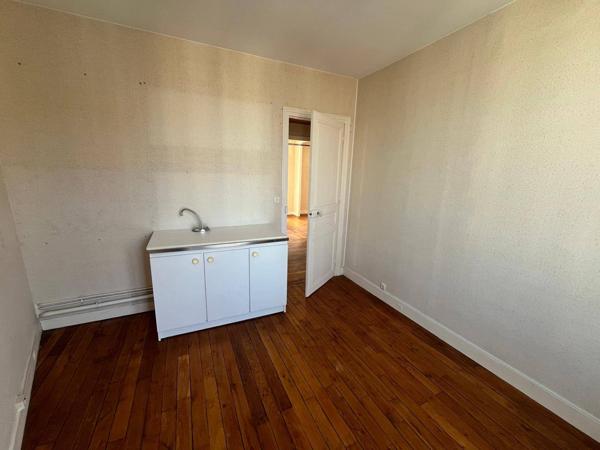 Becon les buyères- Bel appartement familial de caractère 92 m² sans vis à vis