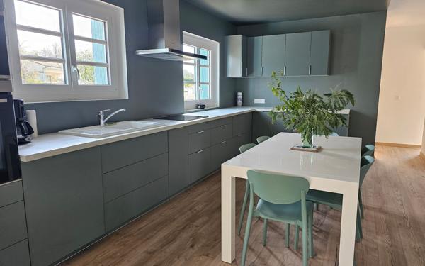 Maison à vendre    4 pièces •  Royan