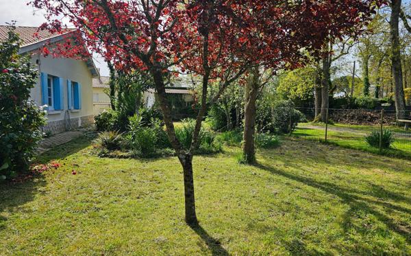 Maison à vendre    4 pièces •  Royan