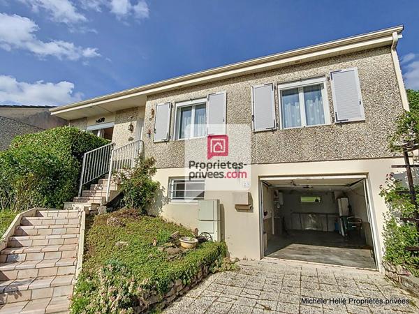 Maison  7 pièce(s) 110 m2 garage 2 voitures 2 salles de douches