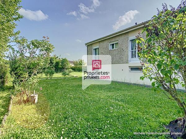 Maison  7 pièce(s) 110 m2 garage 2 voitures 2 salles de douches