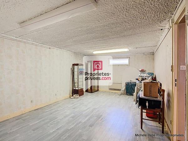 Maison  7 pièce(s) 110 m2 garage 2 voitures 2 salles de douches