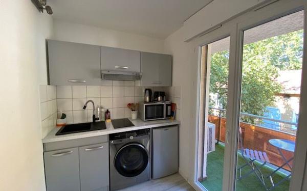 Appartement à louer    1 pièce •  Six-Fours-les-Plages