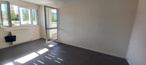 MIREUIL – 5 RUE CHARLES LEBRUN – LA ROCHELLE – APPARTEMENT LOGT 1 – T3 – 1er ETAGE