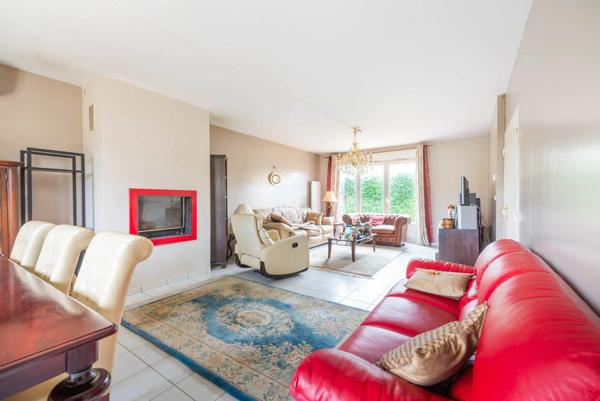 Maison contemporaine 7 pièces de 162 m