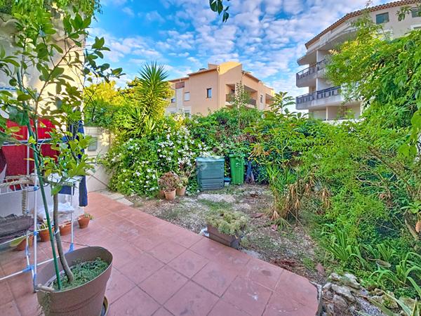 Toulon EST à proximité d'Ortolan Maison Toulon de 5 pièces de 110m²