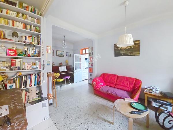 Toulon EST à proximité d'Ortolan Maison Toulon de 5 pièces de 110m²