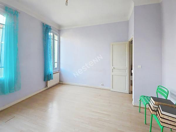 Toulon EST à proximité d'Ortolan Maison Toulon de 5 pièces de 110m²