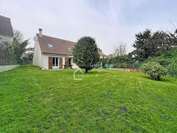 MAISON FAMILIALE, 5 CHAMBRES AVEC SOUS-SOL TOTAL