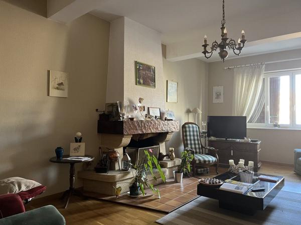 Immeuble à vendre |  Monflanquin |  455 m²