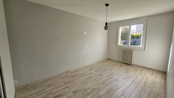 Charmant pavillon de plain pied proche commerces à pied