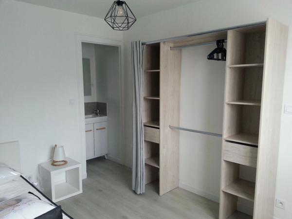 Appartement à vendre 4 pièces VENISSIEUX (69)