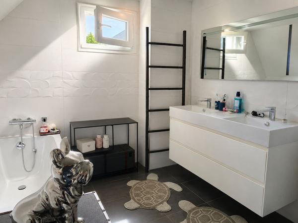 Maison familiale rénovée de 225 m2 - proche gare