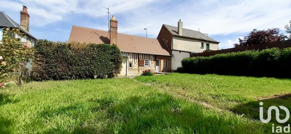 Maison de village 4 pièces de 59 m² à Saint-Pierre-en-Auge (14170)