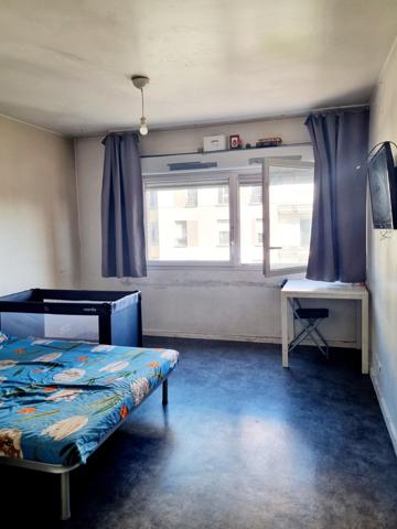 STUDIO MEUBLE INVESTISSEMENT LOCATIF METRO L11 à Rosny sous Bois Perrier