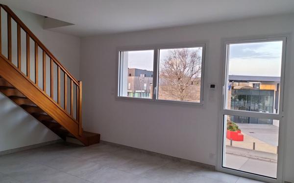 Appartement à louer    2 pièces •  Theix