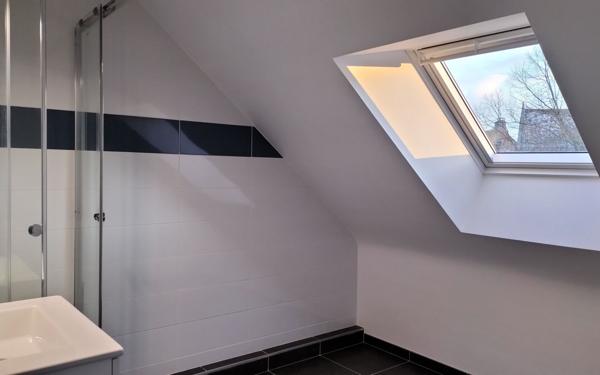 Appartement à louer    2 pièces •  Theix