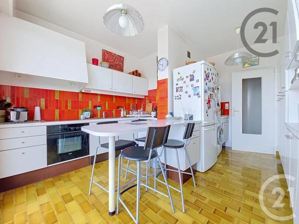 Appartement F5 à vendre  5 pièces - 136 m 2   TROYES  - 10
