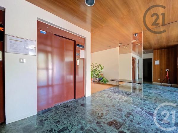 Appartement F5 à vendre  5 pièces - 136 m 2   TROYES  - 10