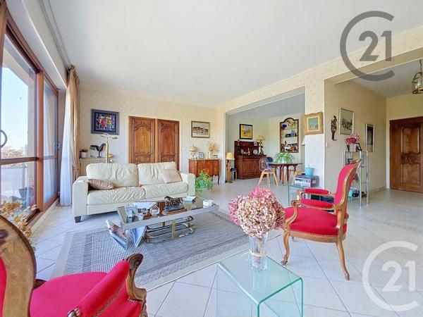Appartement F5 à vendre  5 pièces - 136 m 2   TROYES  - 10