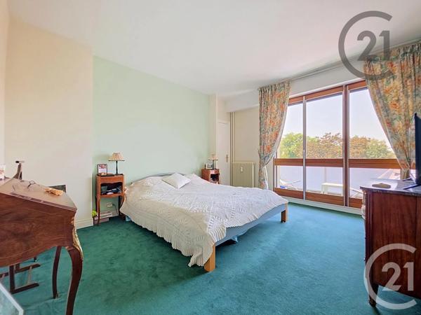 Appartement F5 à vendre  5 pièces - 136 m 2   TROYES  - 10