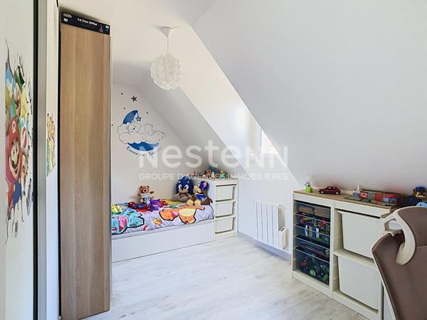 Maison 6 pièces 90 m²  chambres + bureau  jardin et garage Bessancourt