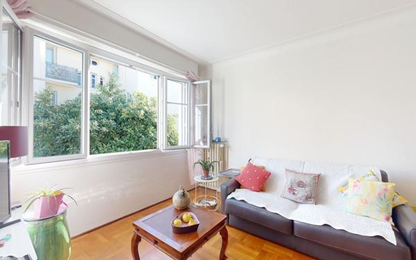 Appartement à vendre    2 pièces • 45,42 m2 Nice