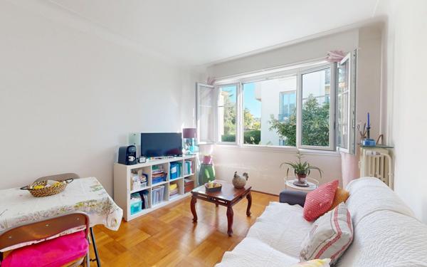 Appartement à vendre    2 pièces • 45,42 m2 Nice