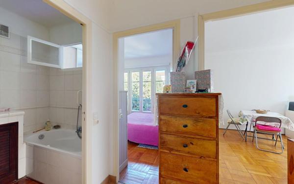 Appartement à vendre    2 pièces • 45,42 m2 Nice