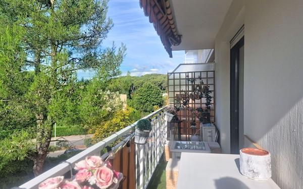 Appartement à vendre    4 pièces • 76,08 m2 Le Cannet