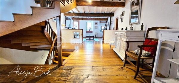 Maison ancienne de 255 m²