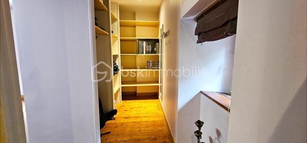 Maison ancienne de 255 m²