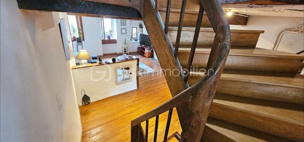 Maison ancienne de 255 m²