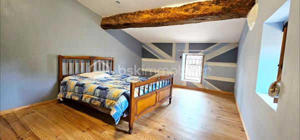 Maison ancienne de 255 m²