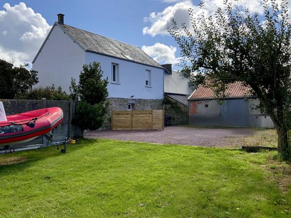 Maison Creances 4 pièce(s) avec dépendances