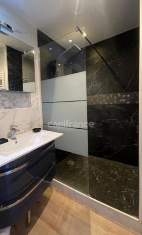 Appartement à vendre 2 pièces SAINT CYPRIEN PLAGE (66)avec grande terrasse vue mer et montagne /place de stationnement– Port / Plage à pied !