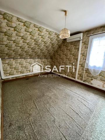 Maison familiale avec jardin et garage