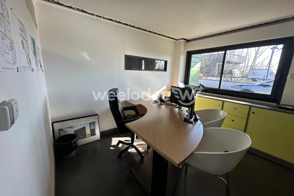 Local commercial à vendre de 297 m² à Bouguenais