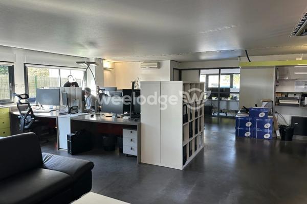 Local commercial à vendre de 297 m² à Bouguenais