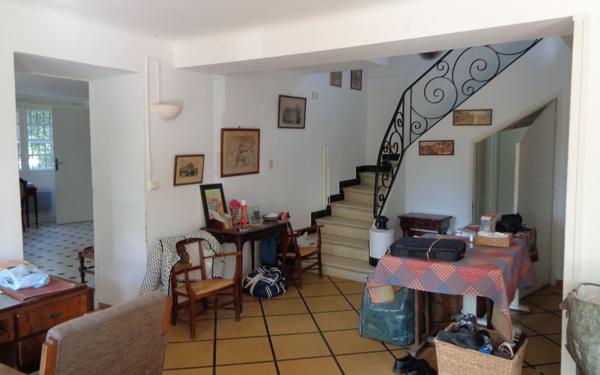 Maison à vendre    9 pièces •  Toulon