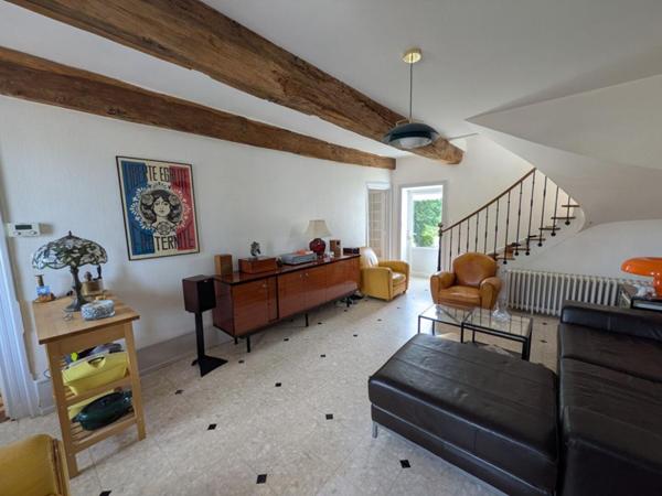 Maison Commelle Vernay 6 pièce(s) 150 m2