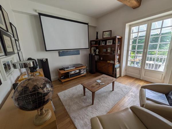 Maison Commelle Vernay 6 pièce(s) 150 m2