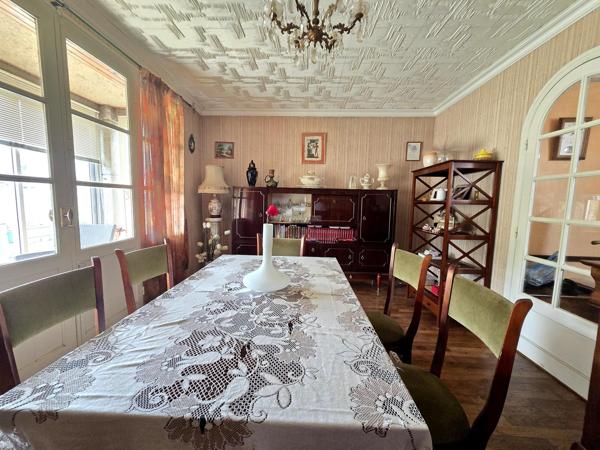 MAISON DE PLAIN-PIED – 3 CHAMBRES – TINTÉNIAC
