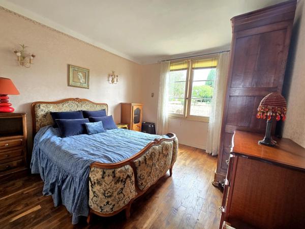 MAISON DE PLAIN-PIED – 3 CHAMBRES – TINTÉNIAC