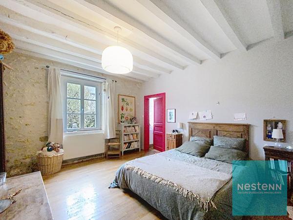 Propriété à vendre à Vallières les Grandes - 8 pièces, 5 chambres, 249.70 m²