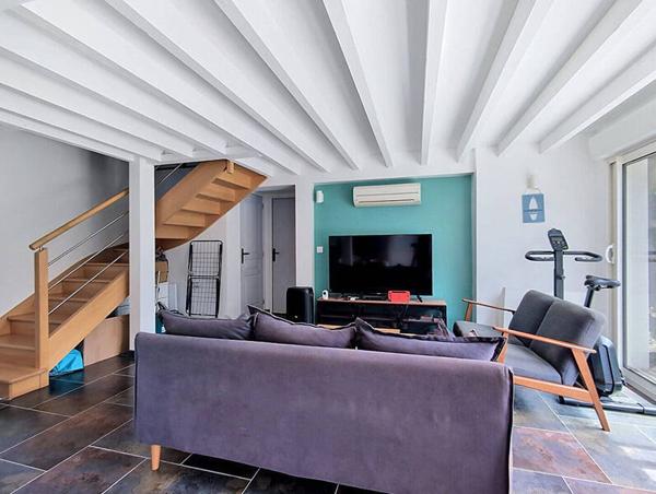 Maison 10 pièces - 44350 Saint-Molf