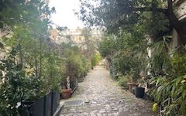 Appartement à vendre    1 pièce • 14 m2 Paris 11