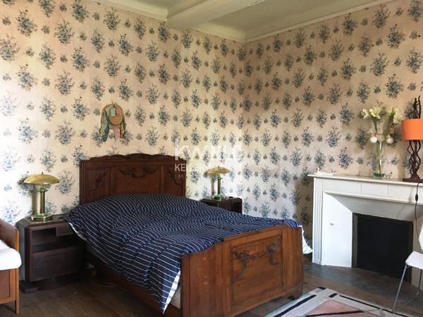 Maison de ville de 403 m² à vendre en plein coeur de Mirande