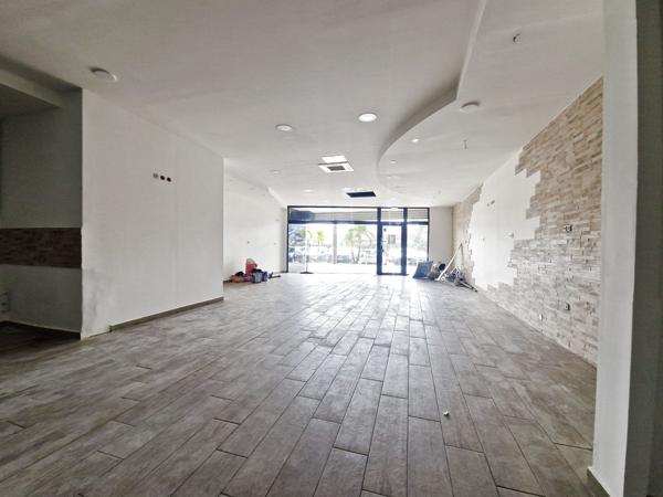 Baie-Mahault (97122) Local Commercial 140m² – Idéalement situé et sécurisé